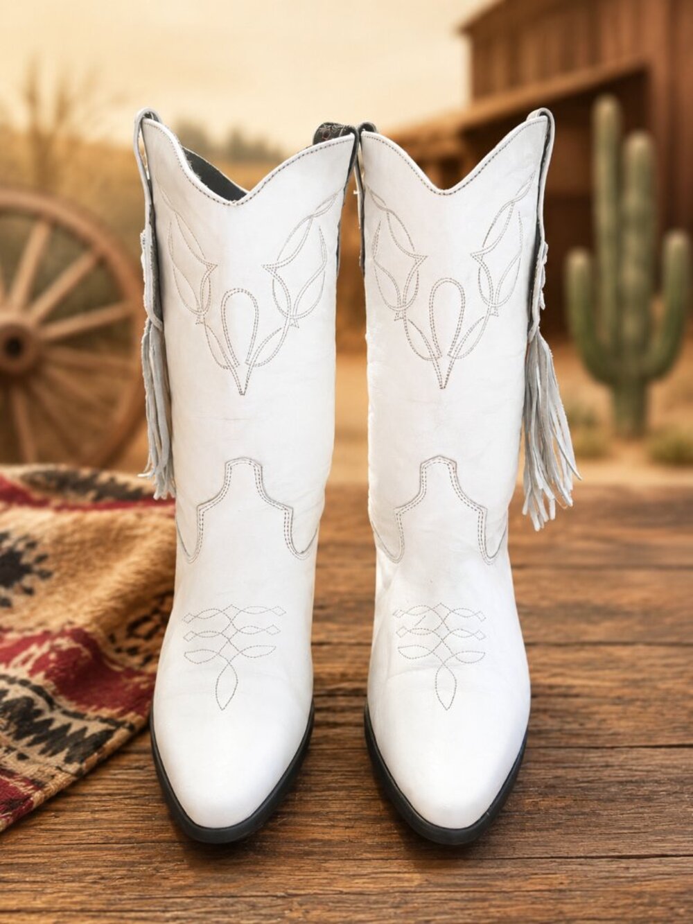 Vintage Laredo White Leather Western Cowboy Boots Women’s Size 6 M Fringe Made U